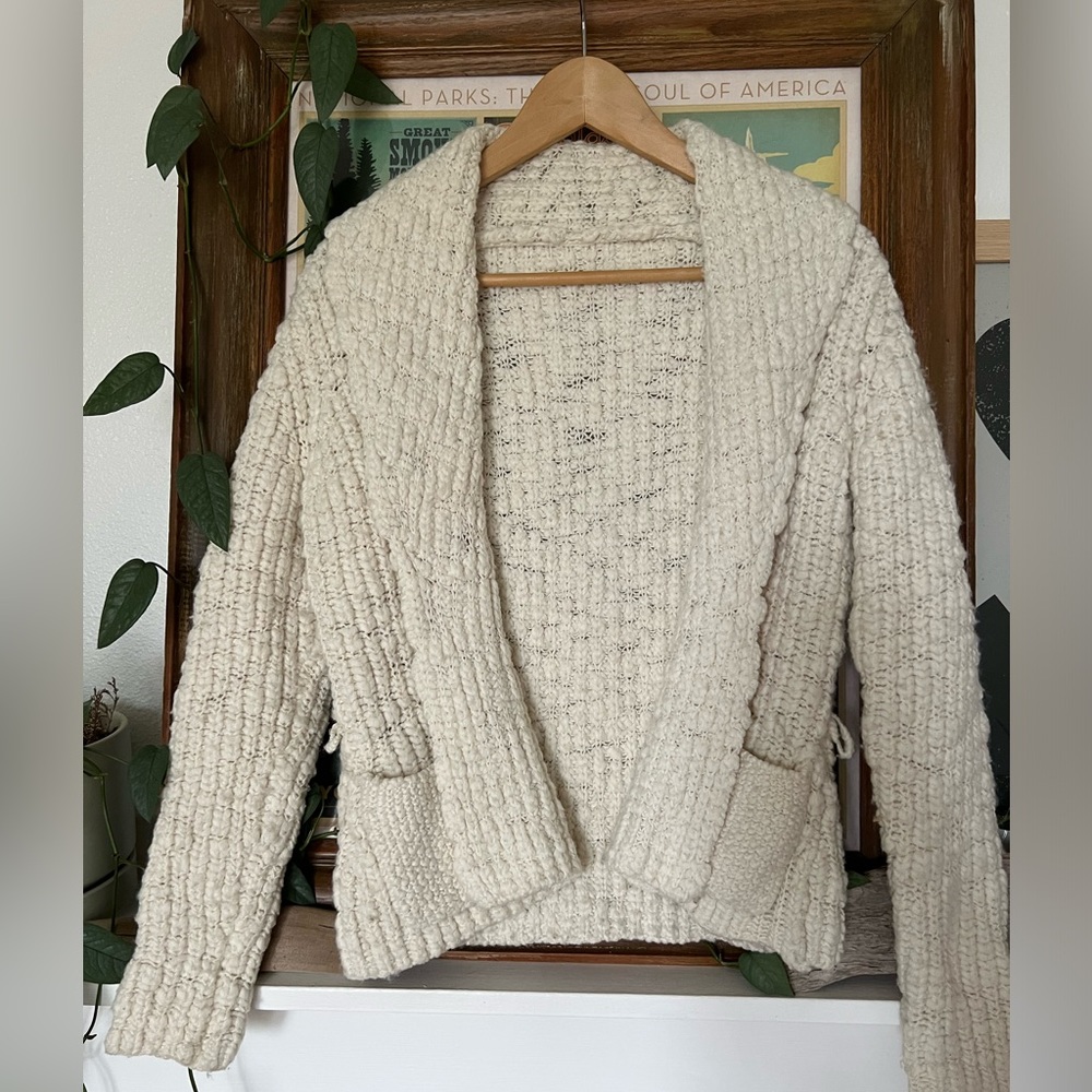 Cream knit cardigan